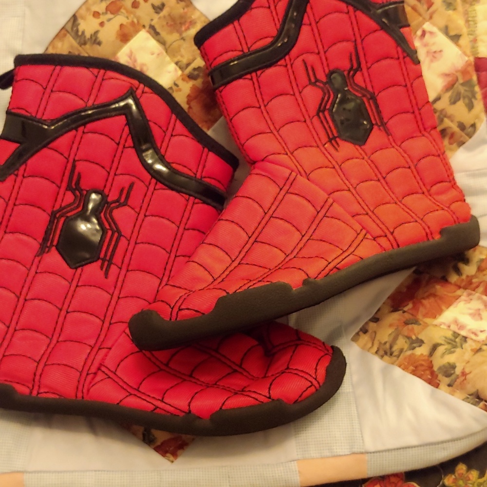 Disney brand Spider-Man slippers
